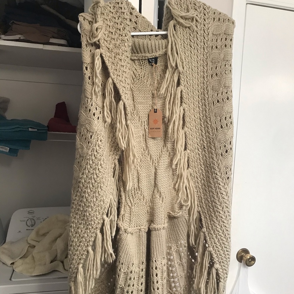 Ruff Hewn Knit shawl / cardigan / Vest